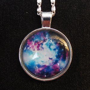 New World Glass Necklace Astro Galactic Cabochon Pendant Silver-tone Unisex 18"